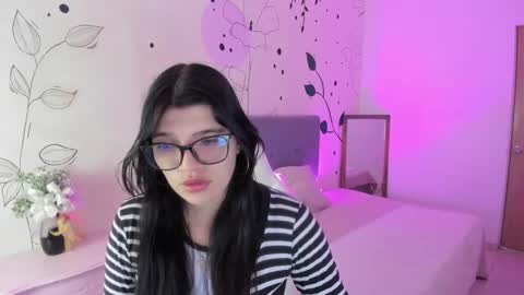 Gia online show from 10.24.25