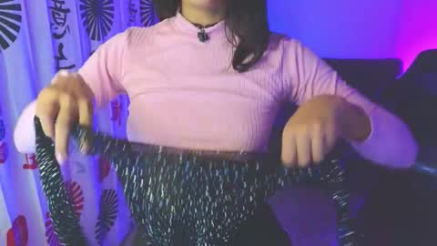 gia_flame_ online show from 09.20.25