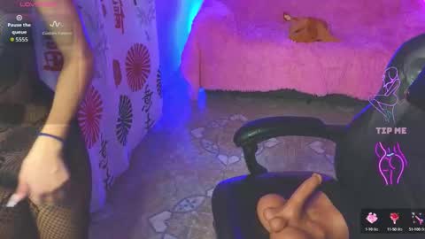 gia_flame_ online show from 10.04.25