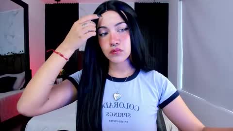 Gia online show from 12.22.25