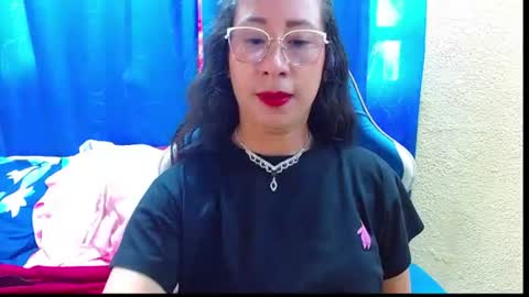 Snapshot of gia_leinn chatting on 07.14.26 Gia online show from 07.14.26