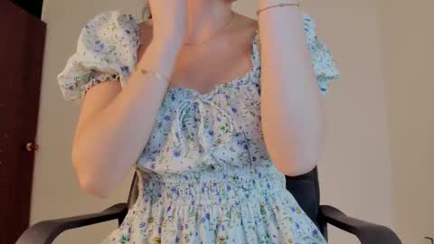 GIA WHITE Independet  online show from 03.29.26