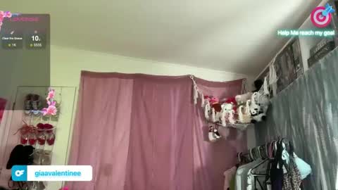 Gia online show from 03.25.26