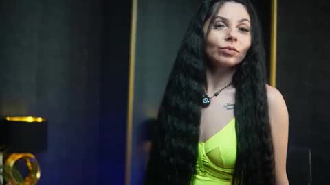  Gia  online show from 02.08.26