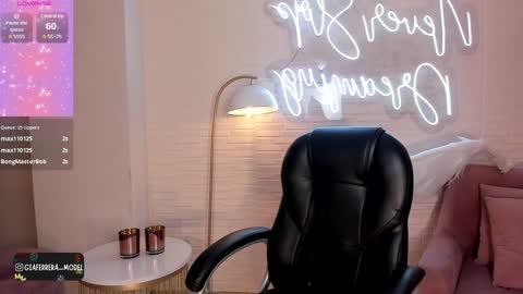 Gia Ferrera online show from 12.05.24