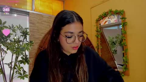 Gia  online show from 02.20.25