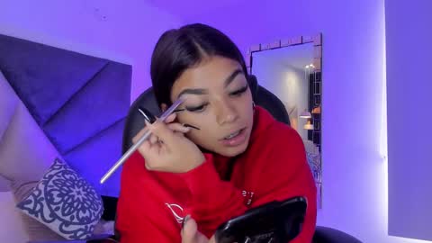 Gia  online show from 11.13.25