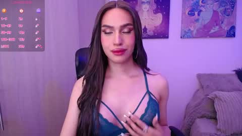 Snapshot of giamint chatting on 06.03.26 Gia Mint online show from 06.03.26