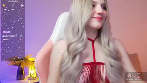 Snapshot of giannagem chatting on 02.27.25 Roxy online show from 02.27.25