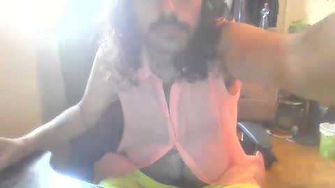 Snapshot of giftedmusician chatting on 02.28.26 giftedmusician online show from 02.28.26