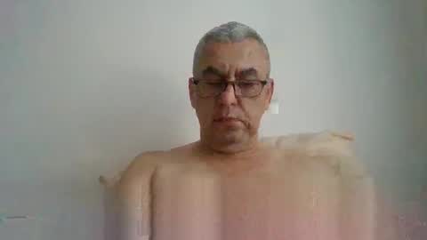 gigi1970 online show from 04.29.26