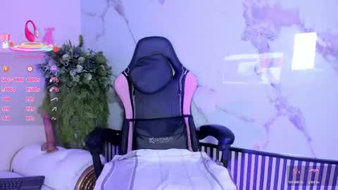 Snapshot of gigi_cutte_ chatting on 04.25.26 Gigi online show from 04.25.26