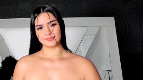 Snapshot of gigi_wilden chatting on 12.29.24 gigi wilden online show from 12.29.24