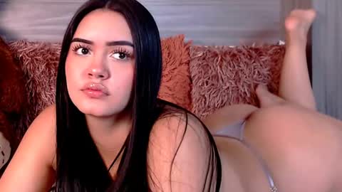 Snapshot of gigi_wilden chatting on 02.07.25 gigi wilden online show from 02.07.25