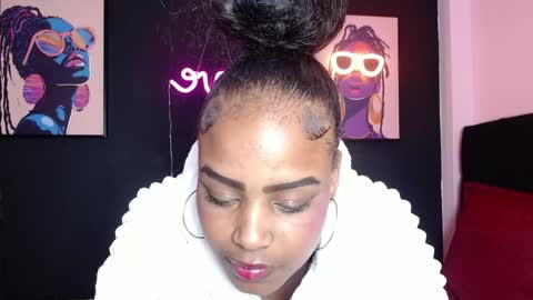 Snapshot of gigimle chatting on 04.18.26 gigimle online show from 04.18.26