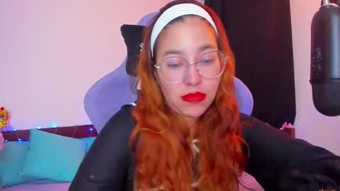 gigimooon online show from 11.08.25