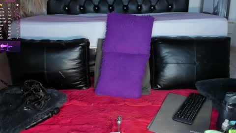 Snapshot of giiny_ chatting on 09.14.25 pamela online show from 09.14.25