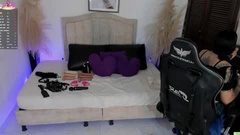 pamela online show from 12.19.25