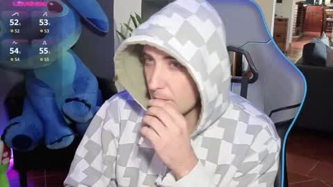 Snapshot of gil_gamesh2nd chatting on 01.11.26 Mirko online show from 01.11.26