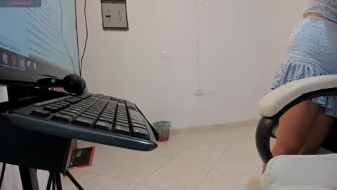 Snapshot of gimenalara chatting on 09.23.25 Gimena online show from 09.23.25