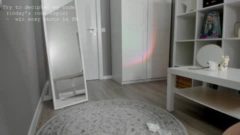 Gin online show from 01.15.25