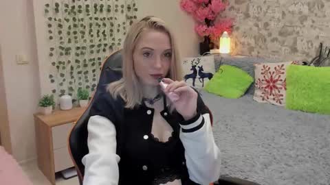 Gina online show from 05.08.26
