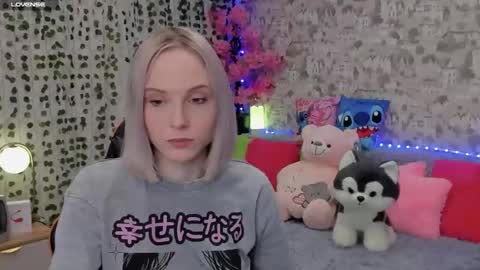 Snapshot of gina_lovelyy chatting on 06.04.26 Gina online show from 06.04.26