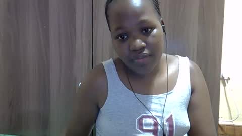 Adiliah online show from 10.19.25