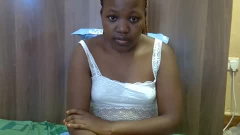 Adiliah online show from 12.04.25