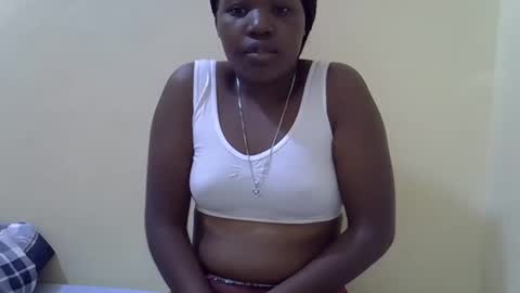 Snapshot of gina_sassy chatting on 01.18.26 Adiliah online show from 01.18.26