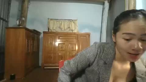 gina_sugar online show from 10.26.25