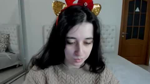 Snapshot of ginablum chatting on 12.05.24 Kate online show from 12.05.24