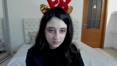 Snapshot of ginablum chatting on 12.07.24 Kate online show from 12.07.24