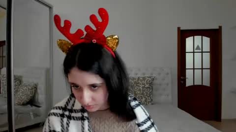 Snapshot of ginablum chatting on 12.13.24 Kate online show from 12.13.24