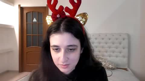Snapshot of ginablum chatting on 12.19.24 Kate online show from 12.19.24