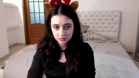 Snapshot of ginablum chatting on 12.23.24 Kate online show from 12.23.24