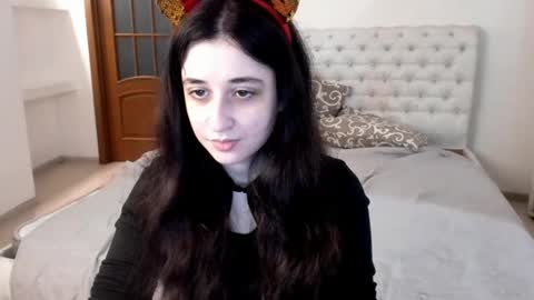 Snapshot of ginablum chatting on 12.24.24 Kate online show from 12.24.24
