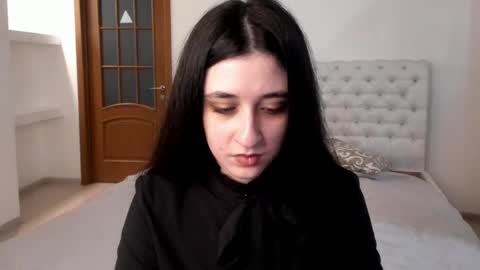 Snapshot of ginablum chatting on 12.31.24 Kate online show from 12.31.24