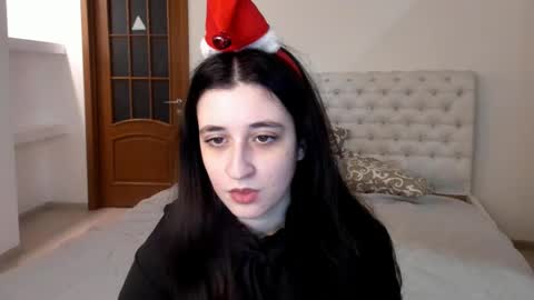 Snapshot of ginablum chatting on 01.03.25 Kate online show from 01.03.25
