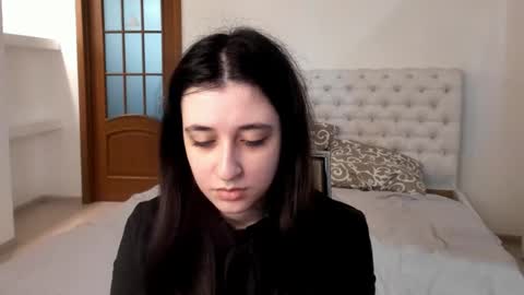 Snapshot of ginablum chatting on 01.04.25 Kate online show from 01.04.25