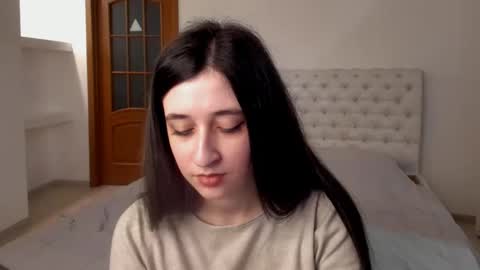 Snapshot of ginablum chatting on 01.19.25 Kate online show from 01.19.25