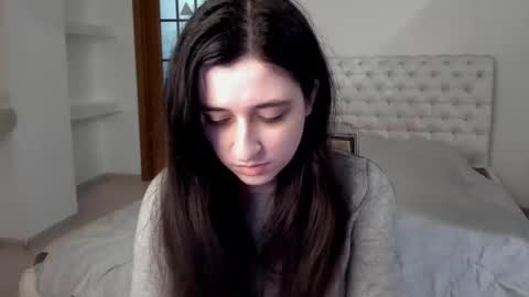 Snapshot of ginablum chatting on 01.22.25 Kate online show from 01.22.25