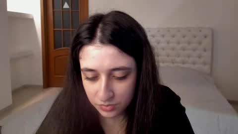 Snapshot of ginablum chatting on 01.27.25 Kate online show from 01.27.25