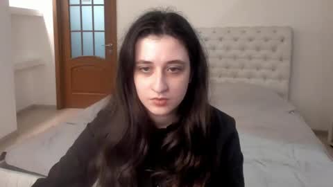 Snapshot of ginablum chatting on 01.30.25 Kate online show from 01.30.25