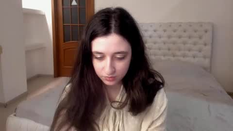 Snapshot of ginablum chatting on 02.02.25 Kate online show from 02.02.25