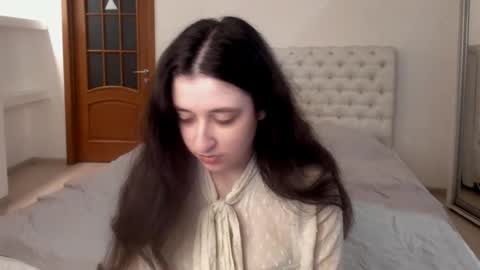 Snapshot of ginablum chatting on 02.03.25 Kate online show from 02.03.25