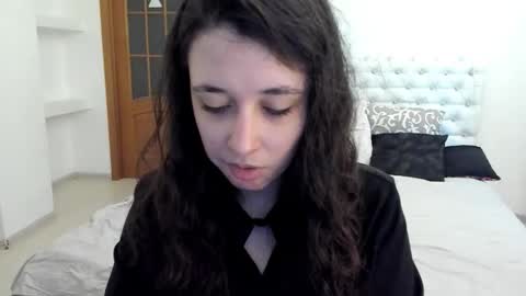 Snapshot of ginablum chatting on 09.19.25 Kate online show from 09.19.25