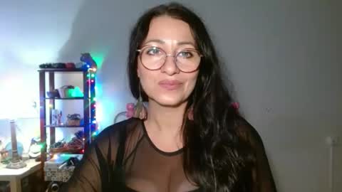 GinaONeon online show from 10.17.25