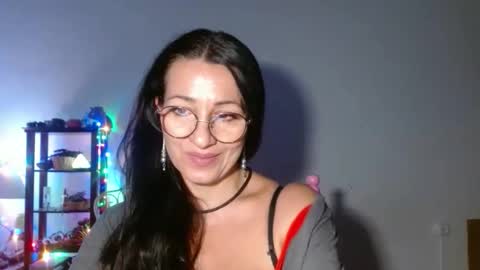 GinaONeon online show from 10.20.25