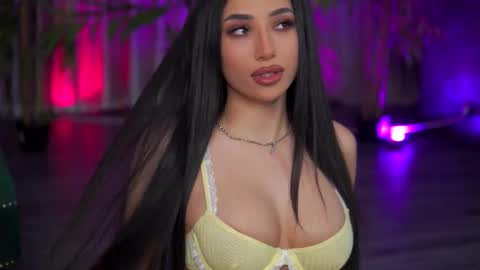 Gina online show from 10.25.25